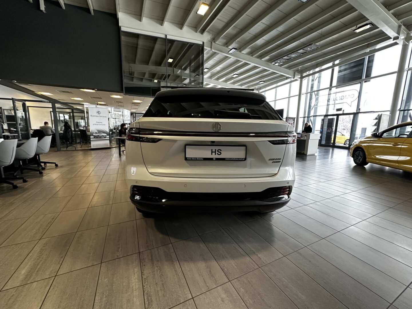 
								Nowy MG EHS Exclusive 1.5T PHEV 272 KM full									