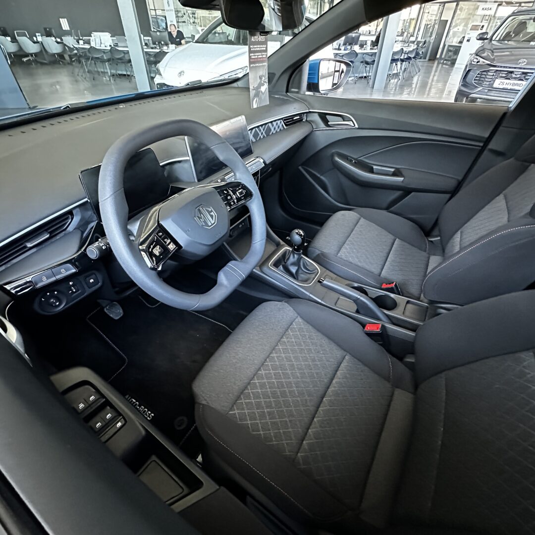 
								Nowy MG MG3 Standard 1.5L 115KM Manual full									