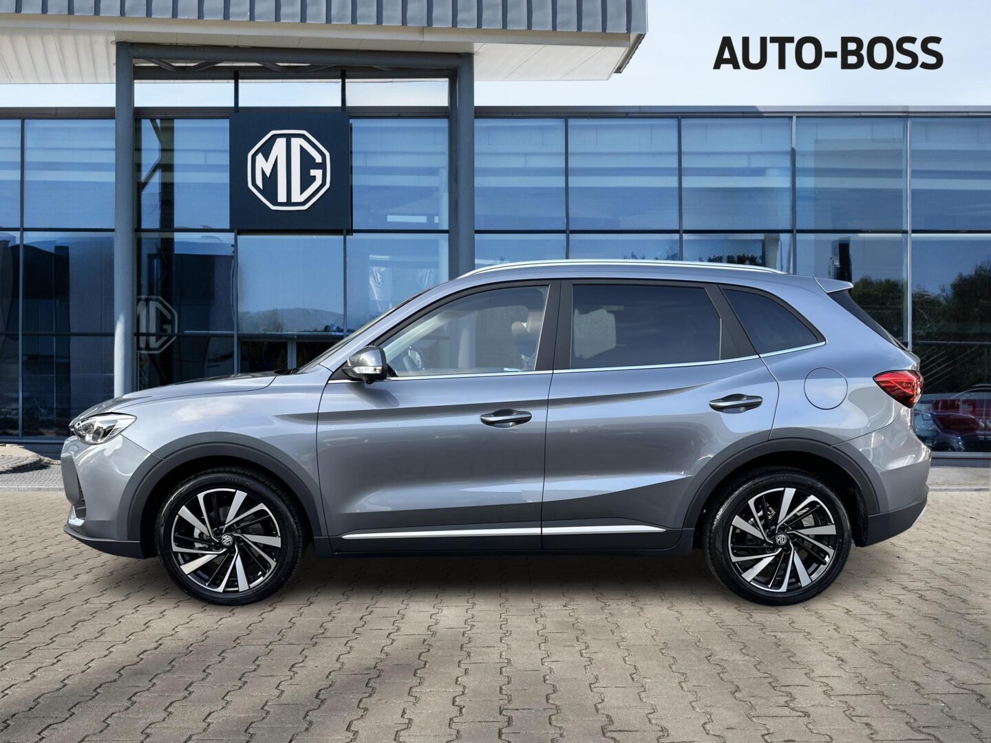 
								Nowy MG ZS Hybrid+ Exclusive 1.5 HEV 197KM Grafitowy full									