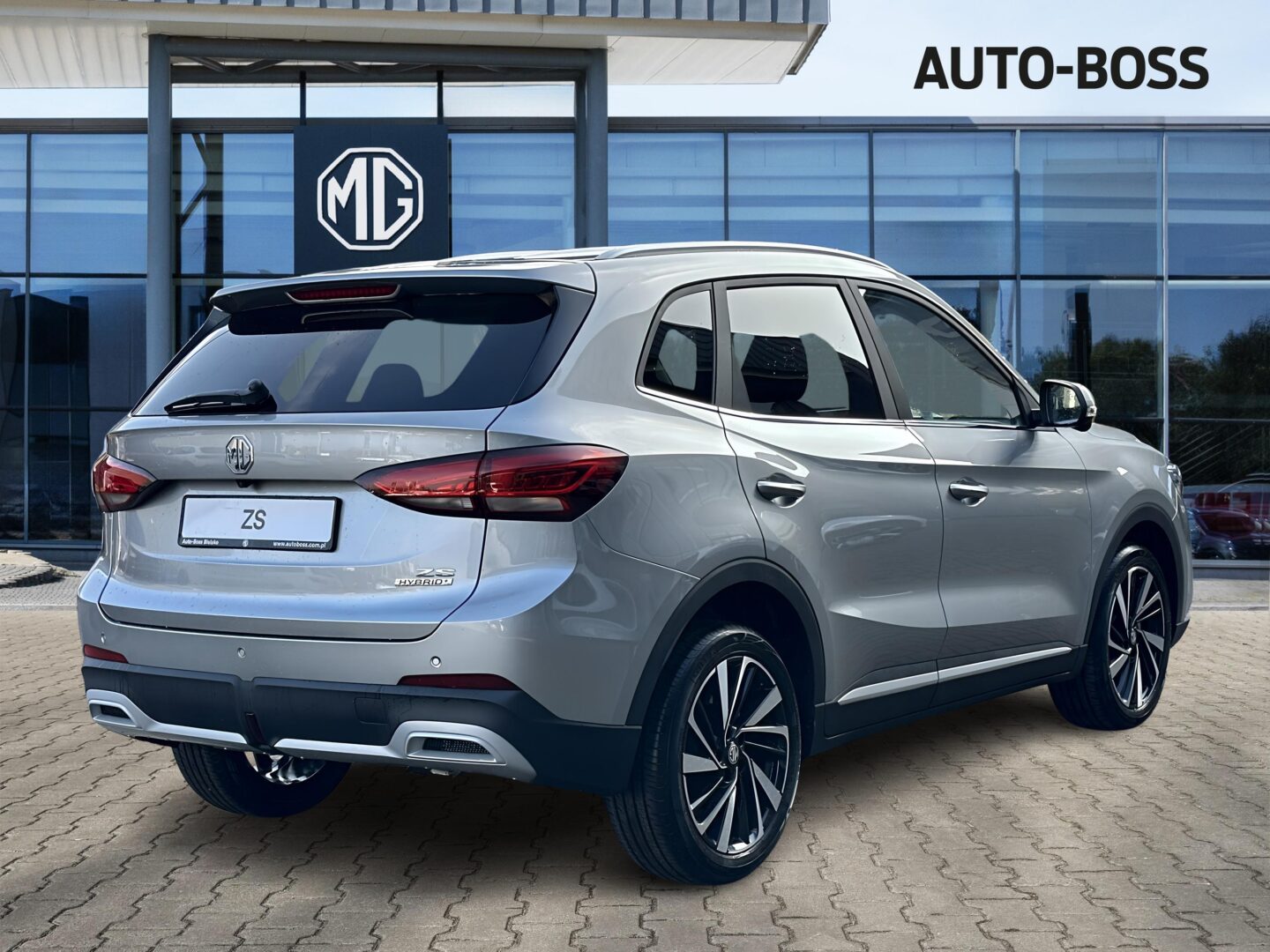 
								Nowy MG ZS Hybrid+ Exclusive 1.5 HEV 197KM Srebrny full									