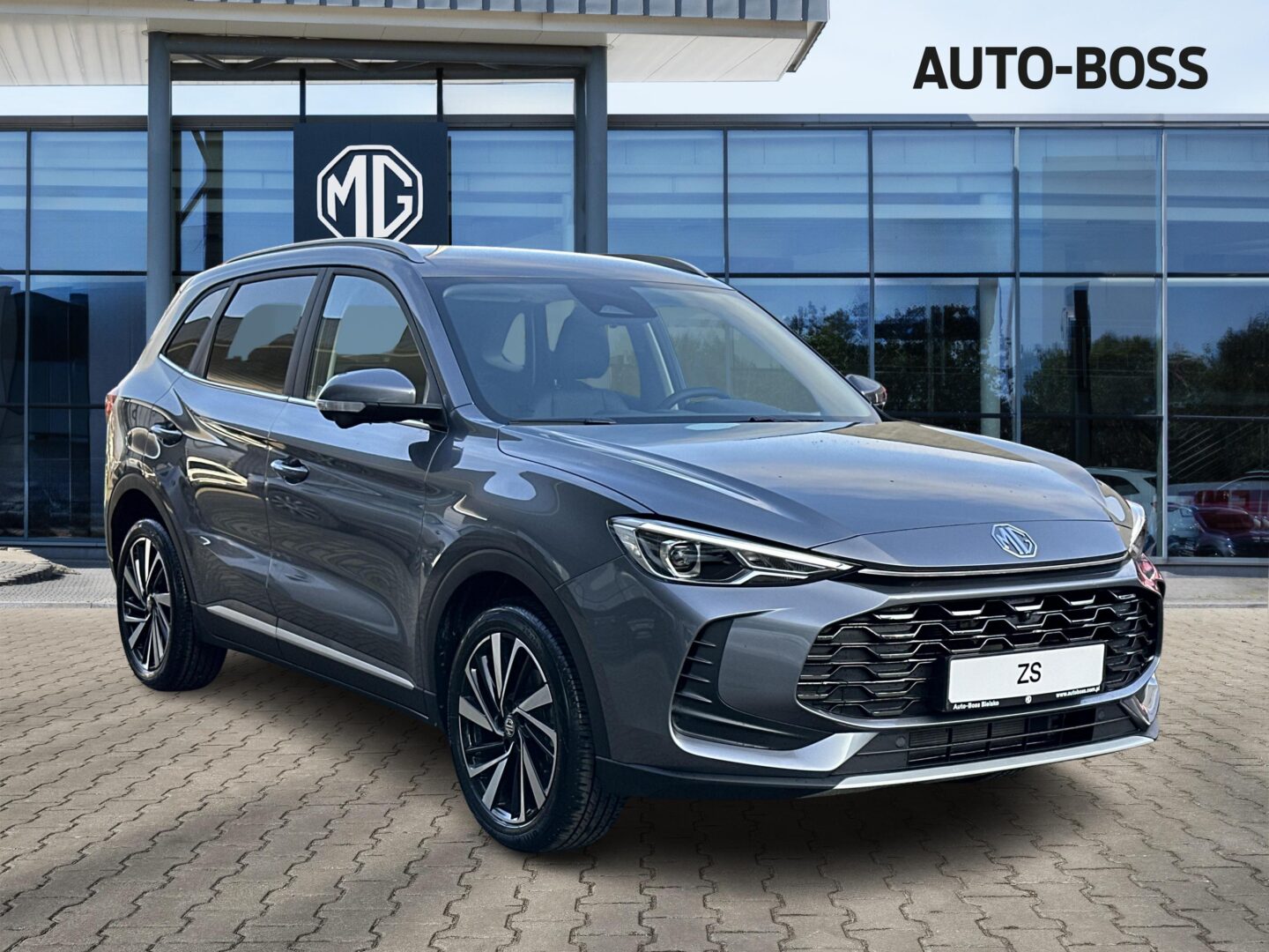 
								Nowy MG ZS Hybrid+ Exclusive 1.5 HEV 197KM Grafitowy full									