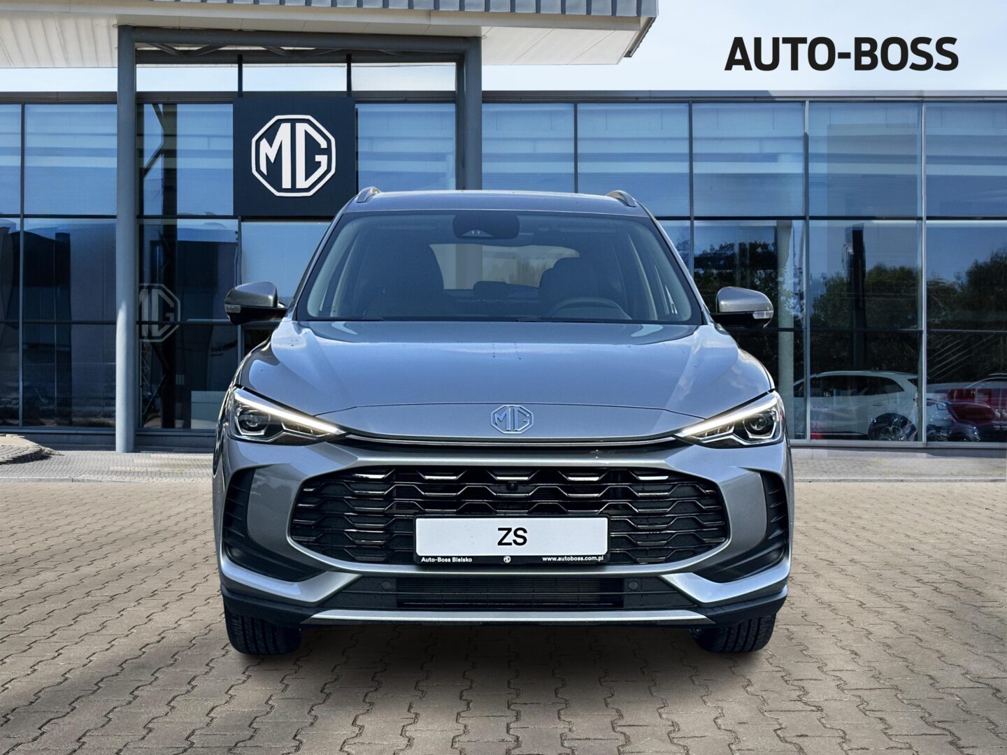 
								Nowy MG ZS Hybrid+ Exclusive 1.5 HEV 197KM Srebrny full									