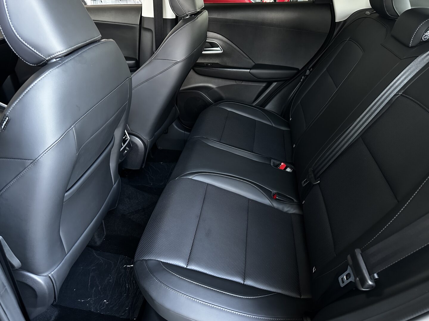 
								Nowy MG ZS Hybrid+ Exclusive 1.5 HEV 197KM Grafitowy full									