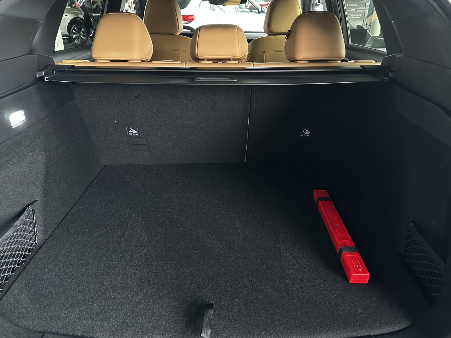 
								Nowy MG HS Hybrid+ Exclusive Brown 1.5T HEV 224KM Grafitowy full									