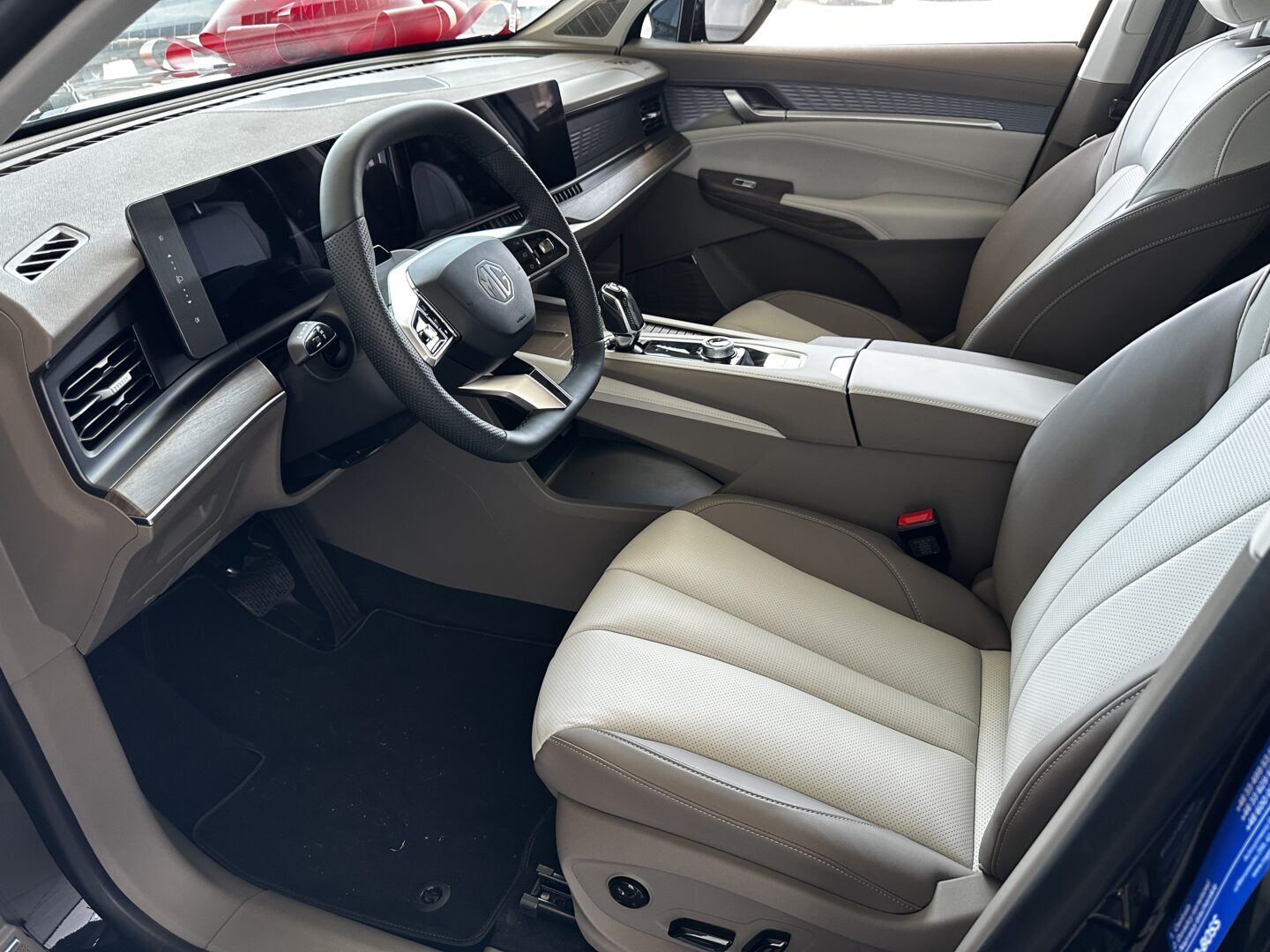 
								Nowy MGS9 Plug-In Hybrid Exclusive Beige1.5T 299KM Czarny | Rocznik 2026 full									