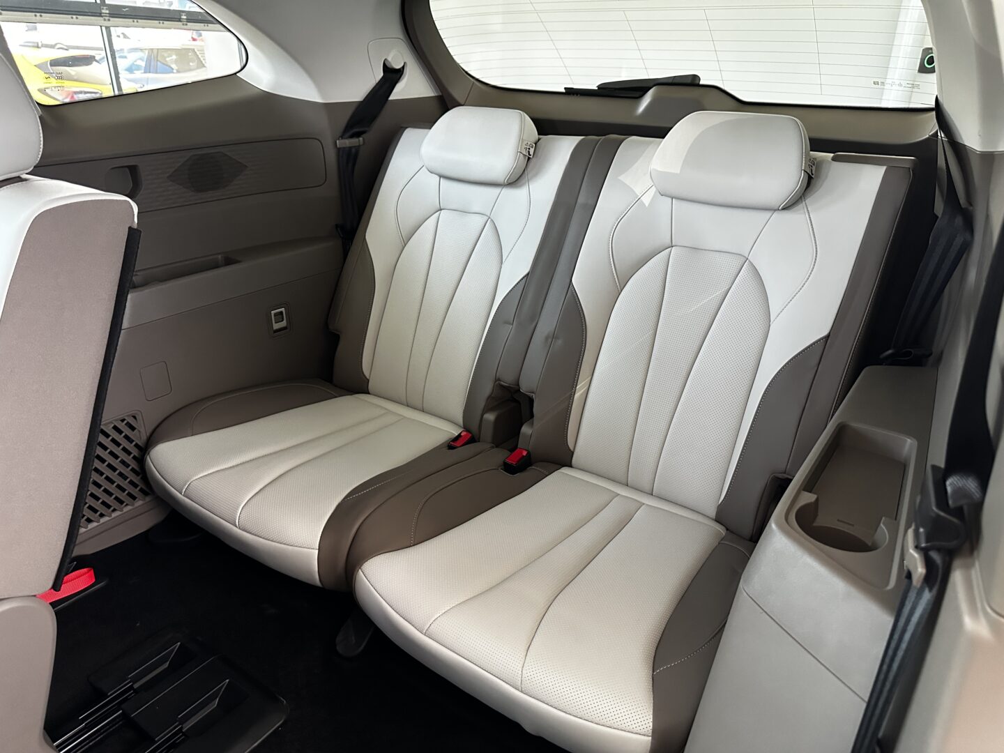 
								Nowy MGS9 Plug-In Hybrid Exclusive Beige1.5T 299KM Czarny | Rocznik 2026 full									