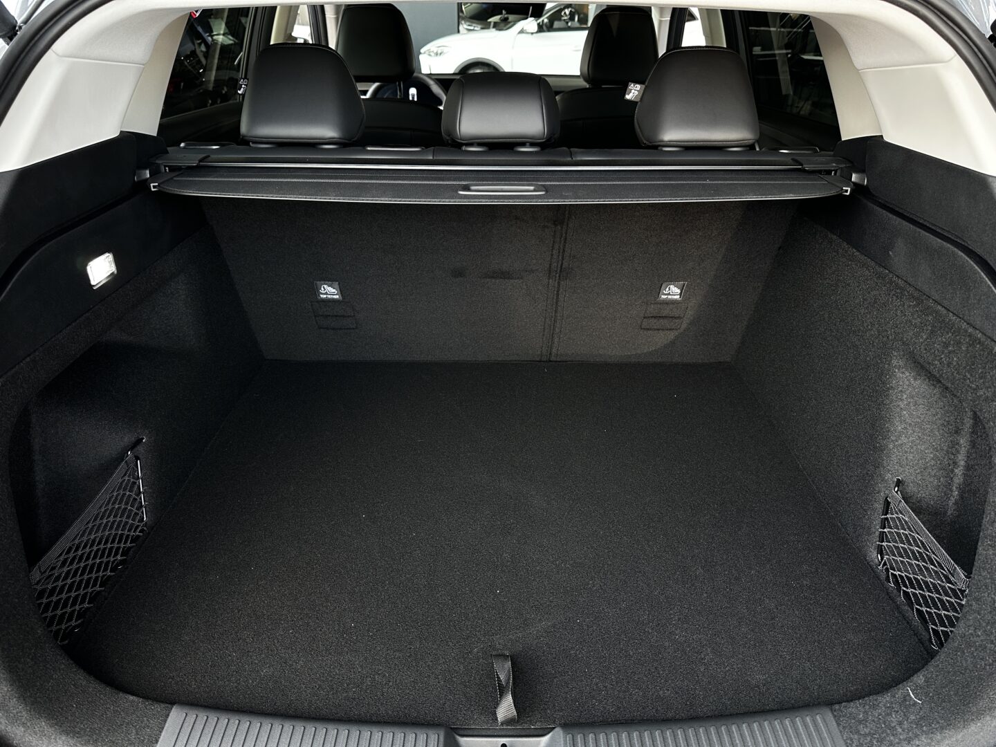 
								Nowy MG HS Hybrid+ Exclusive Black 1.5T 224KM Czarny | Rocznik 2026! full									