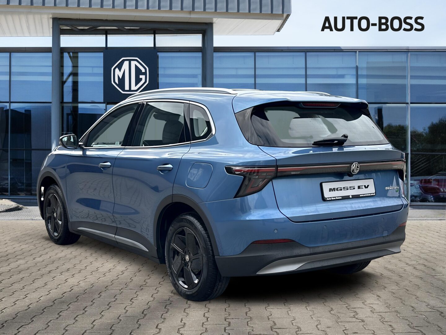 
								MG S5 EV Excite Long Range 64kWh 231KM Niebieski full									