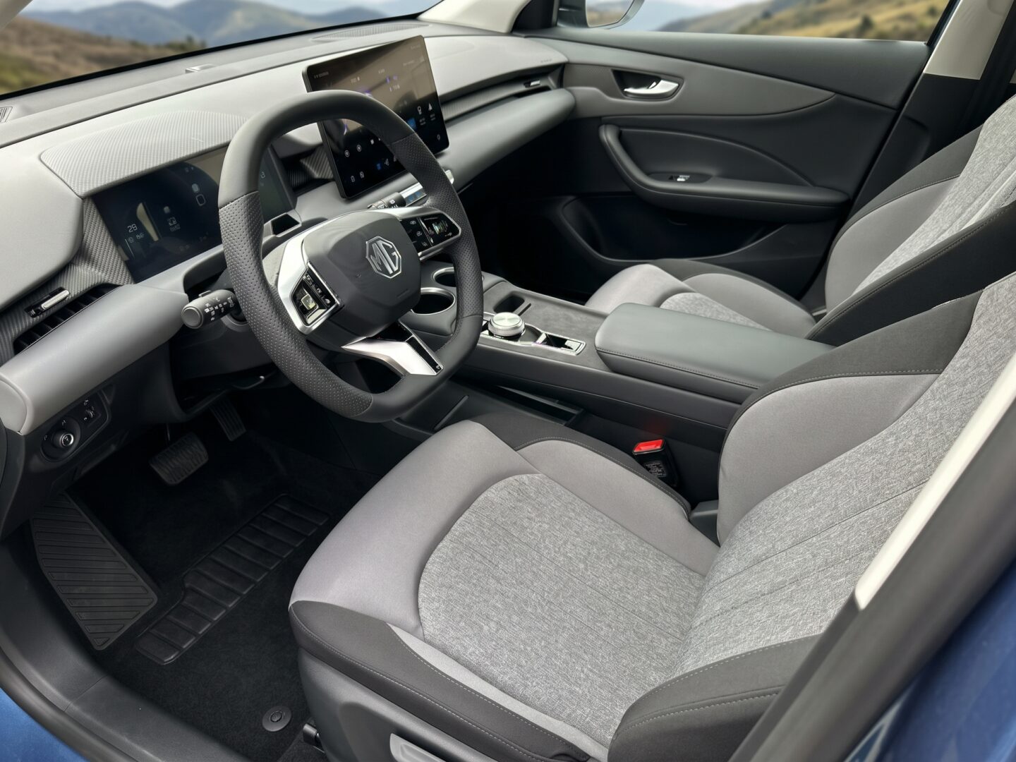 
								MG S5 EV Excite Long Range 64kWh 231KM Niebieski full									